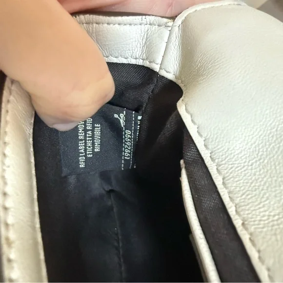 Fendi White Baguette Bag Mini - Picture 7 of 11